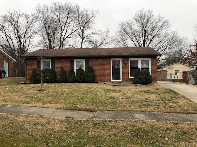 6911 Longlake Dr in Louisville, KY - Building Photo