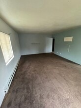 216 N 12th St in Springfield, OR - Building Photo - Building Photo