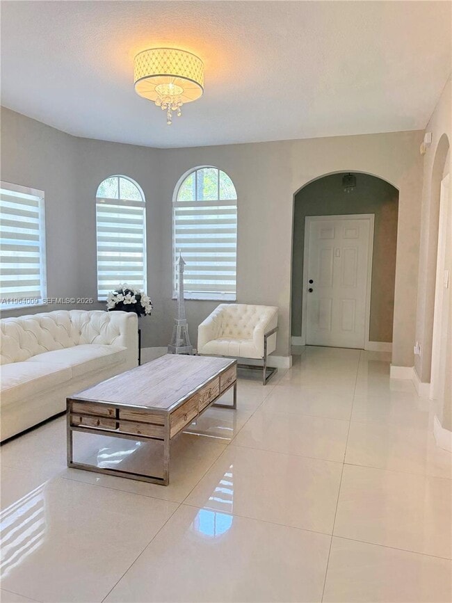 14136 SW 51st Ln in Miramar, FL - Building Photo - Building Photo