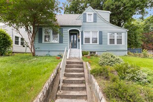 5716 40th Ave in Hyattsville, MD - Building Photo