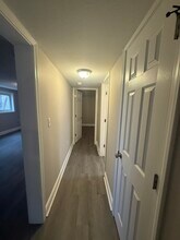 1300-1330 Windsor Ave in Bristol, TN - Foto de edificio - Building Photo