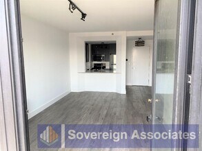11 Cooper St in New York, NY - Building Photo - Building Photo