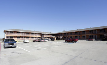 Buffalo Run in Princeton, TX - Foto de edificio - Building Photo