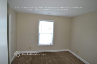 7402 Lady Liberty Ln in Charlotte, NC - Building Photo - Building Photo