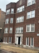 1635 E 77th St, Unit 3 in Chicago, IL - Building Photo - Building Photo