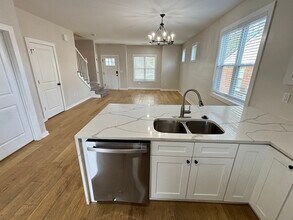 1716 24th Ave N in Nashville, TN - Building Photo - Building Photo