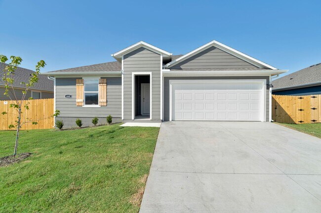 440 Raegan St in Prairie Grove, AR - Building Photo - Building Photo
