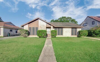 11527 Sagewillow Ln in Houston, TX - Building Photo - Building Photo