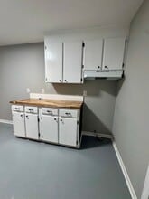 110 Maplewood Ct in Greenwood, SC - Building Photo - Building Photo