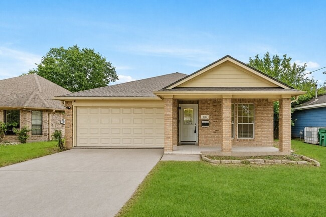 property at 3521 Lydia St