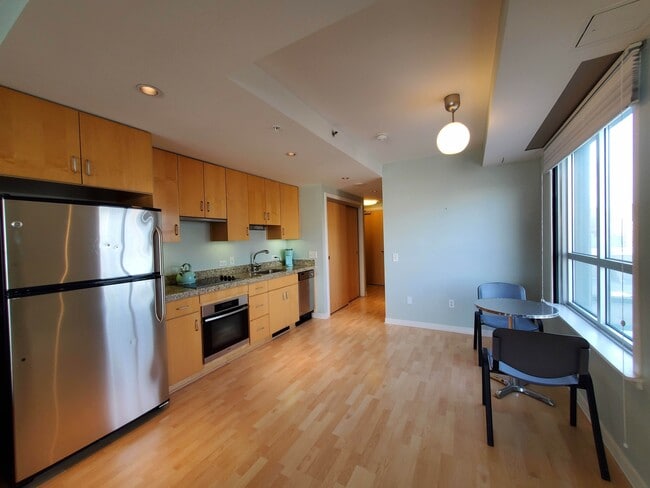 property at 750 Van Ness Ave