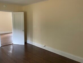362 Springtown Rd, Unit REAR in New Paltz, NY - Building Photo - Building Photo