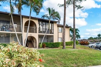 414 Pine Glen Ln in Greenacres, FL - Building Photo - Building Photo