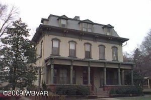 645 Hepburn St in Williamsport, PA - Foto de edificio