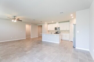 10163 Daybreak Glen in Parrish, FL - Building Photo - Building Photo