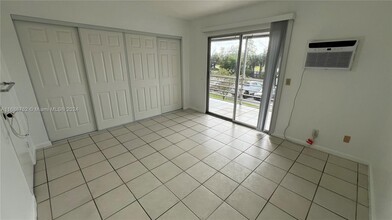 306 Newport T in Deerfield Beach, FL - Building Photo - Building Photo