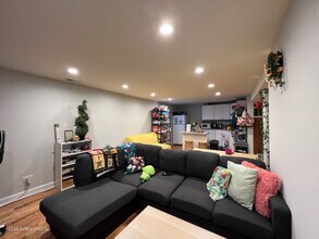 2156 W Grace St in Chicago, IL - Building Photo - Building Photo