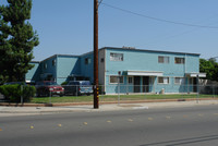 511 June Way in El Cajon, CA - Foto de edificio - Building Photo