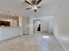 10348 Kepler Cascades St in Las Vegas, NV - Building Photo - Building Photo