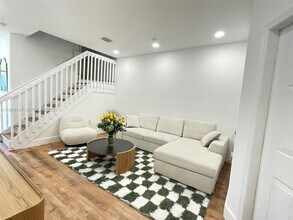 1636 SE 30th St in Homestead, FL - Building Photo - Building Photo