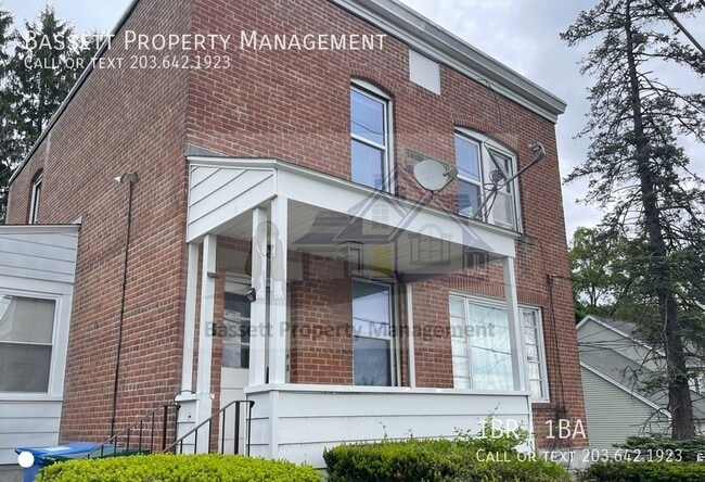 property at 115 Hubbard Pl