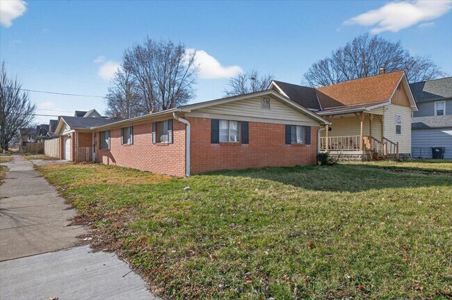 1801 W Morris St in Indianapolis, IN - Building Photo - Building Photo