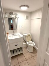 84 Thorndike St, Unit B in Cambridge, MA - Building Photo - Building Photo