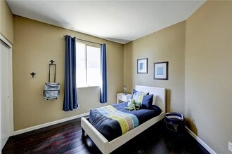 27507 Fallbrook Ct in Corona, CA - Building Photo - Building Photo