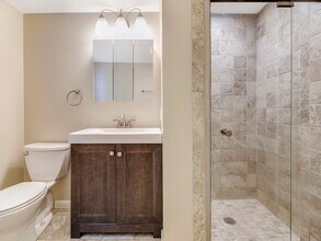 4337 NE 79th Ave in Portland, OR - Building Photo - Building Photo