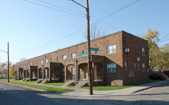 381-395 Carpenter St in Columbus, OH - Building Photo - Building Photo