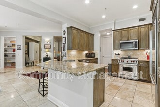 990 Stanford Ave in Baton Rouge, LA - Building Photo - Building Photo