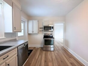 47 Superior St in Brantford, ON - Building Photo - Building Photo