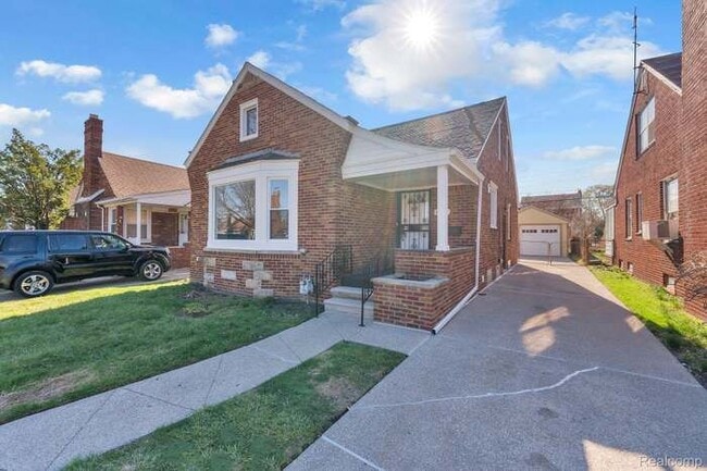 8285 Cheyenne St, Unit A1 in Detroit, MI - Building Photo - Building Photo