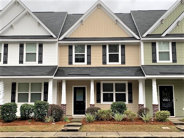 property at 376 Flyway Rd