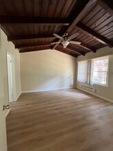 1244 1/2 S Westgate Ave, Unit 1240 .25 in Los Angeles, CA - Foto de edificio - Building Photo