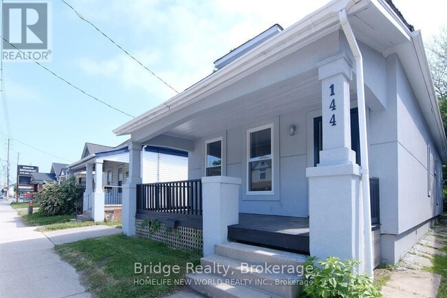property at 144-144 Adelaide St N