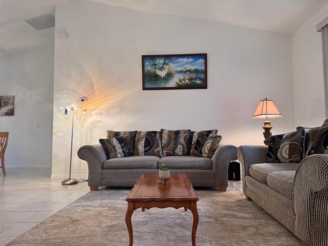 219 Venetia Ave in North Port, FL - Building Photo - Building Photo