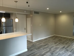 3271 Sul Ross St, Unit 12 in Houston, TX - Building Photo - Building Photo