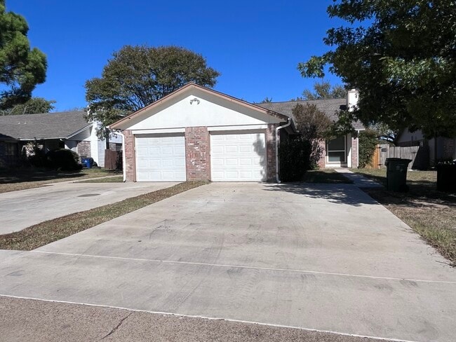 312 Spring Branch Ln