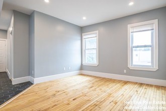 301 Hancock St-Unit -4 in Boston, MA - Building Photo - Building Photo