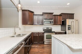 1115 Golf View Way in Spring Hill, TN - Foto de edificio - Building Photo