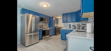 2614 W Oregon St in Evansville, IN - Foto de edificio - Building Photo