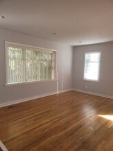 3416 NE 80th St in Seattle, WA - Building Photo - Building Photo