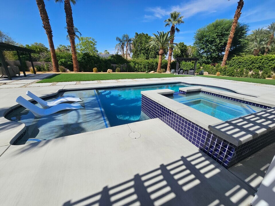 72278 Barbara Dr in Rancho Mirage, CA - Foto de edificio