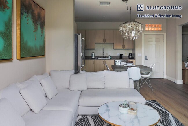 1400 Broadway, Unit FL2-ID39 in San Diego, CA - Building Photo - Building Photo