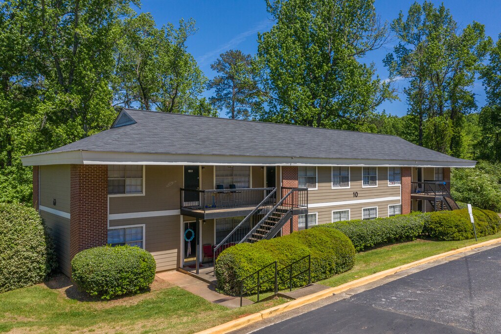 Woodbend Apartments Opelika, AL Apartments