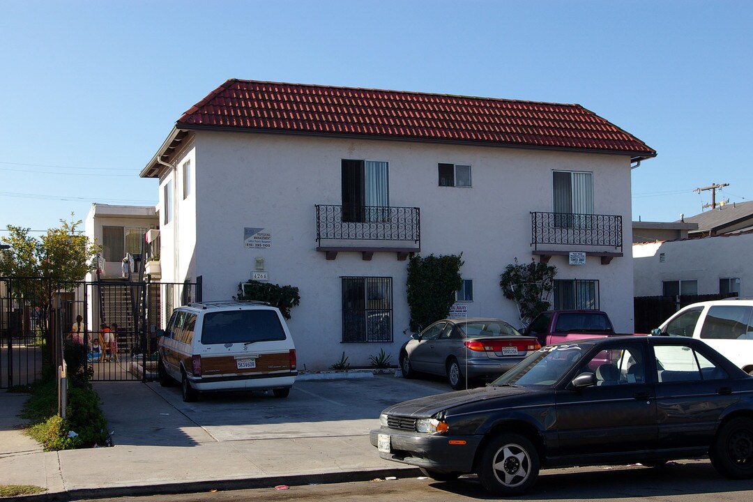 4264 42nd St in San Diego, CA - Building Photo