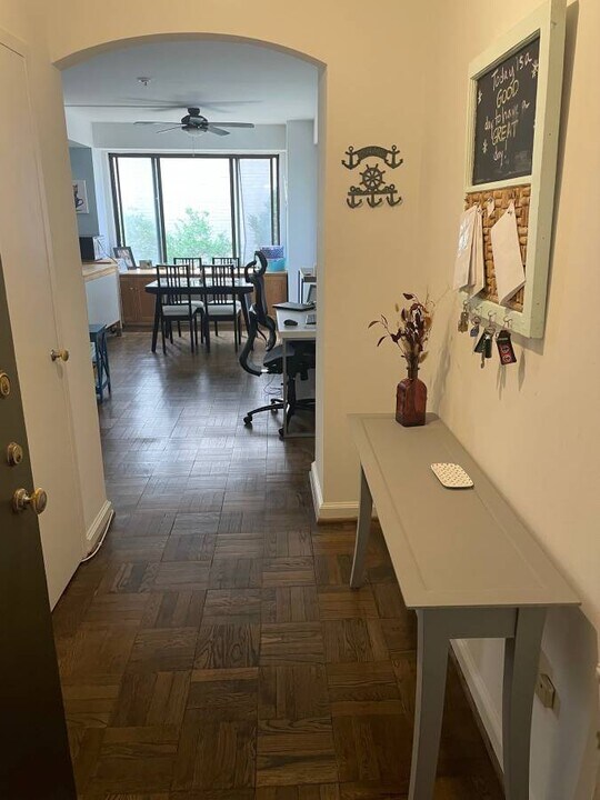 1 Scott Circle Northwest in Washington, DC - Building Photo