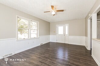 202 Evergreen St in Easley, SC - Building Photo - Building Photo