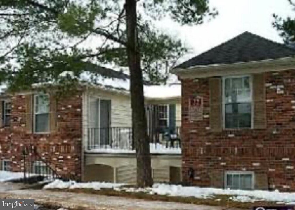 154 Bancroft Rd in Lansdale, PA - Building Photo